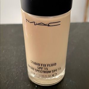Mac studio fix fluid foundation nc13
